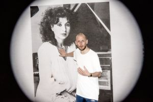 ELISABETH GETS HER WAY | JAN MARTENS